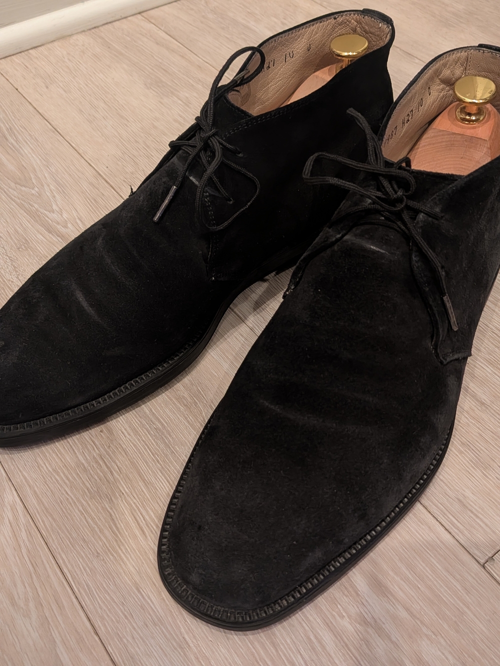 Salvatore Ferragamo Studio Black Suede Chukka Boots Size 10 D Italy GUC - Picture 2 of 6